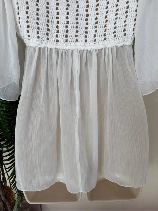 Dress Barn White Crochet Yoke Flutter Sleeve Blouse Open Knit Sheer Flowy Boho - Picture 10 of 12